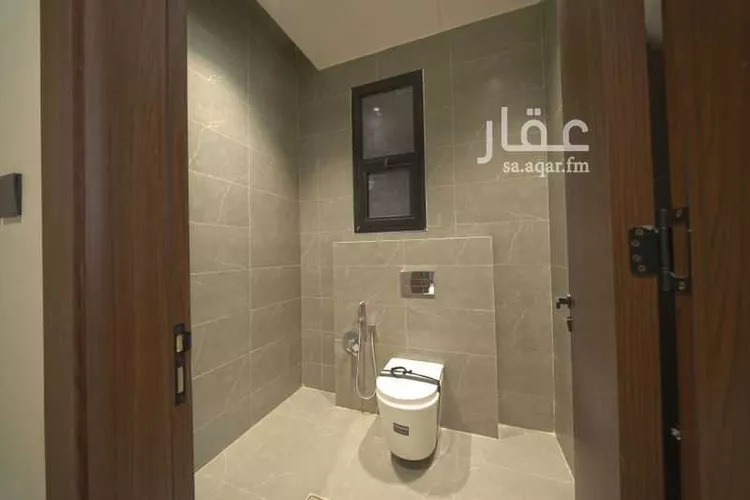 Floor for Sale in Riyadh Ishbiliyah 6