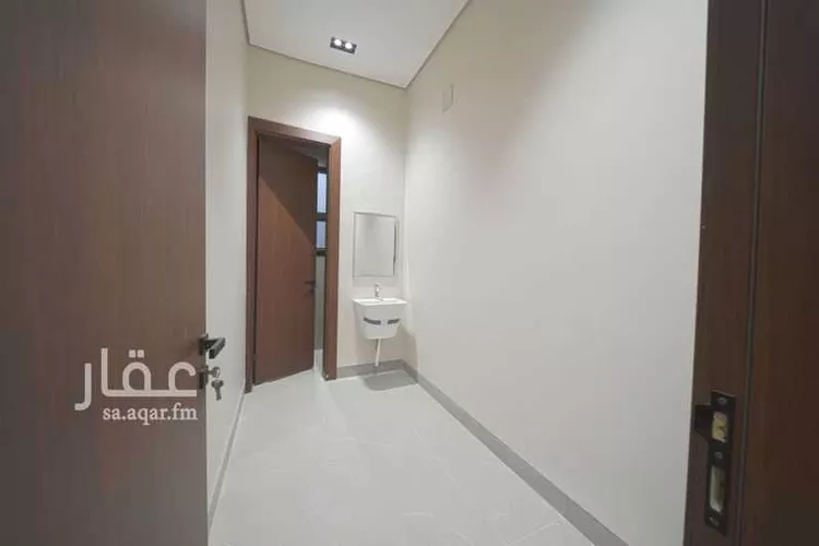 Floor for Sale in Riyadh Ishbiliyah 16