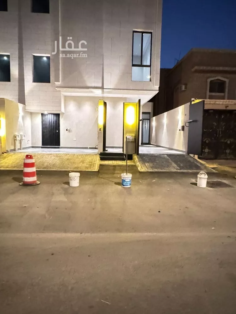 Floor for Sale in Riyadh Al Andalus