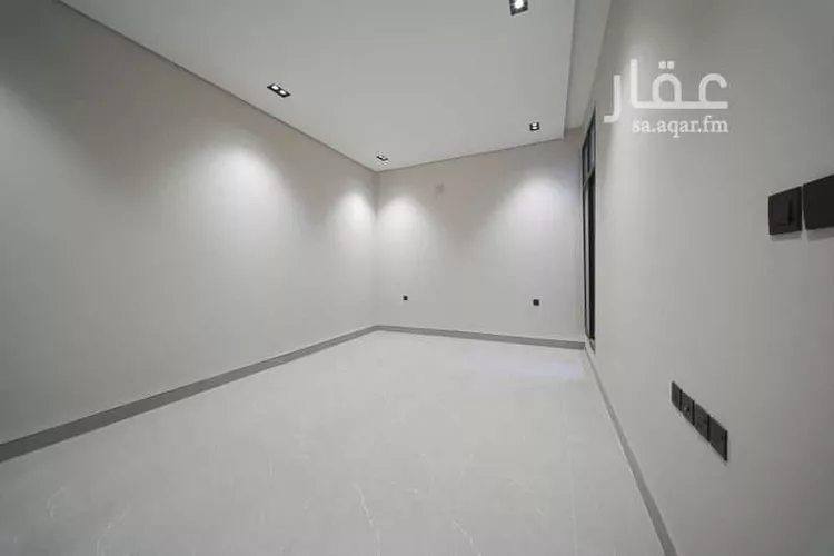 Floor for Sale in Riyadh Ishbiliyah 16
