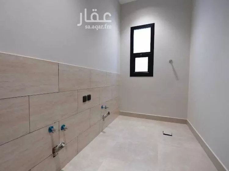 Floor for Sale in Riyadh Qurtubah 11