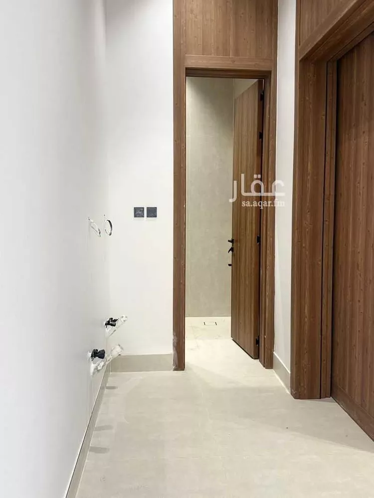 فيلا للبيع في شارع الميناء, حي اليرموك, مدينة الرياض, منطقة الرياض 8