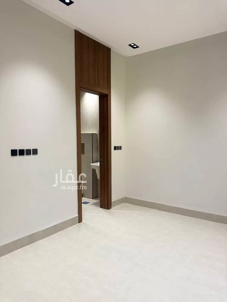 فيلا للبيع في شارع الميناء, حي اليرموك, مدينة الرياض, منطقة الرياض 11