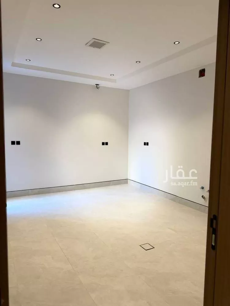 فيلا للبيع في شارع الاخضر, حي الملك فيصل, مدينة الرياض, منطقة الرياض 12