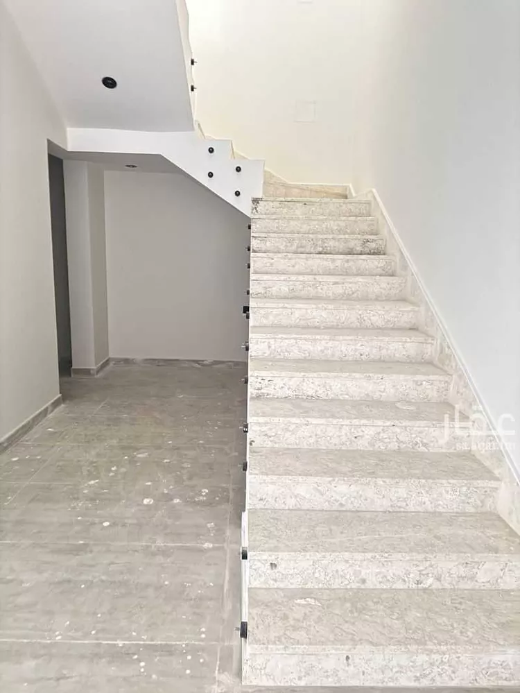 Villa for Sale in Riyadh Al Hamra 6
