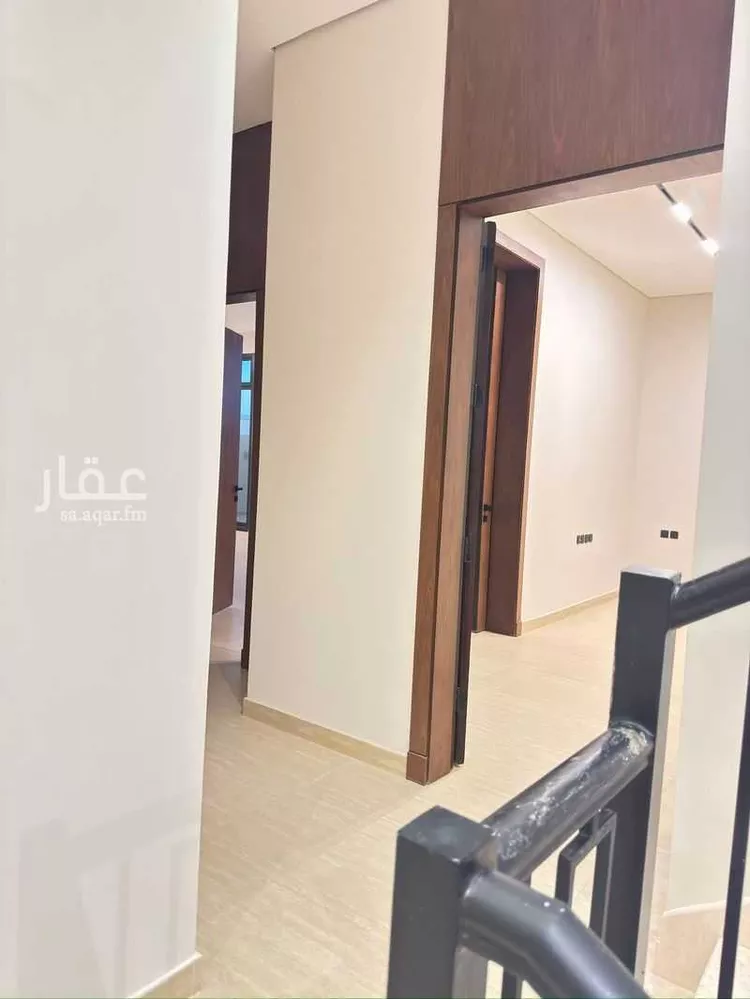 دور للبيع في شارع الطيبة, حي إشبيلية, مدينة الرياض, منطقة الرياض 14