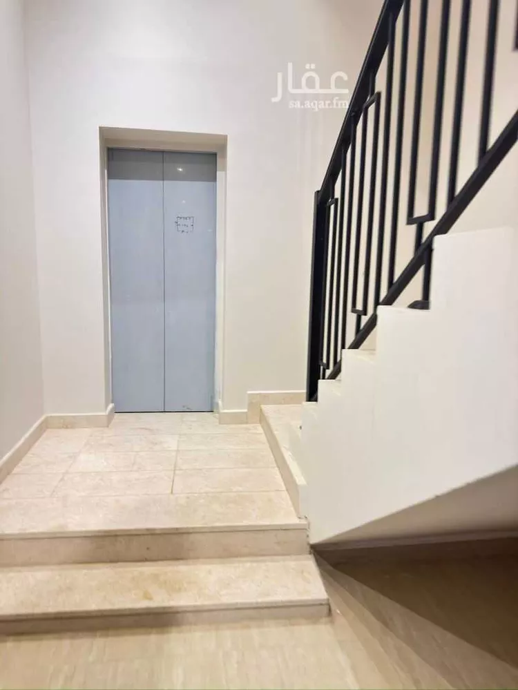 دور للبيع في شارع الطيبة, حي إشبيلية, مدينة الرياض, منطقة الرياض 16
