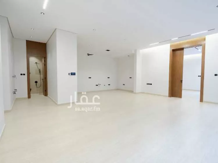 دور للبيع في شارع رقم 43, حي الشهداء, مدينة الرياض, منطقة الرياض 17
