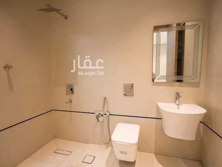 دور للبيع في شارع عمر بن ذر, حي الملك فيصل, مدينة الرياض, منطقة الرياض 24
