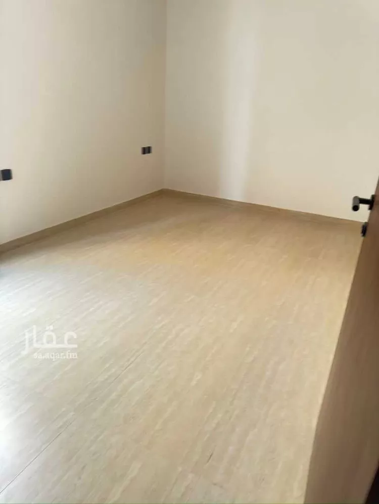 فيلا للبيع في شارع ابن مشعل, حي الإزدهار, مدينة الرياض, منطقة الرياض صورة 4