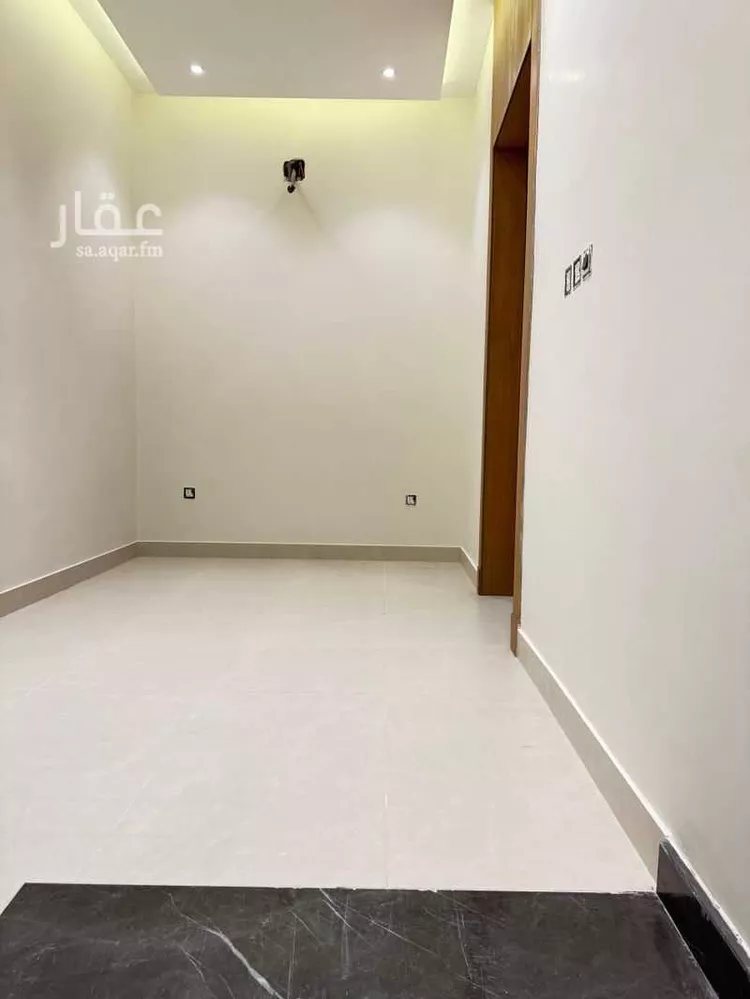 فيلا للبيع في شارع مسلم بن الحجاج, حي الملك فيصل, مدينة الرياض, منطقة الرياض صورة 4