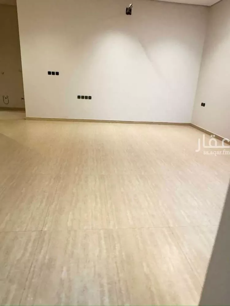 دور للبيع في شارع الطيبة, حي إشبيلية, مدينة الرياض, منطقة الرياض 7