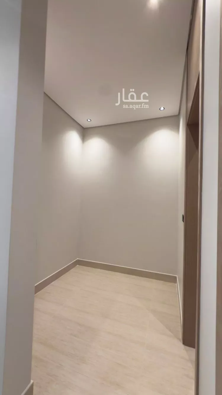 فيلا للبيع في شارع ضباء, حي الملك فيصل, مدينة الرياض, منطقة الرياض 8