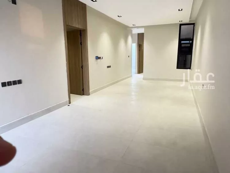 دور للبيع في شارع الكرا, حي إشبيلية, مدينة الرياض, منطقة الرياض 5