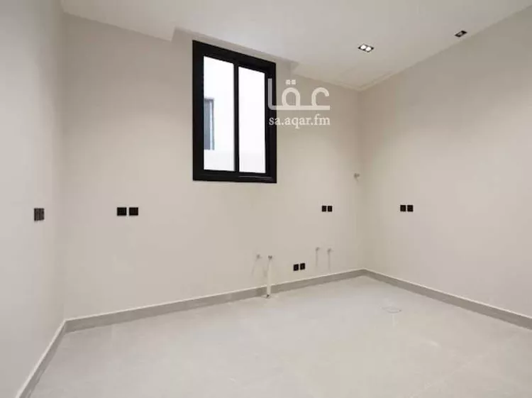 Floor for Sale in Riyadh King Faisal 8