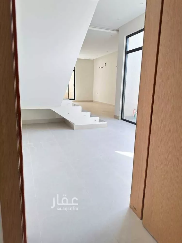 Villa for Sale in Riyadh Al Yarmouk 13