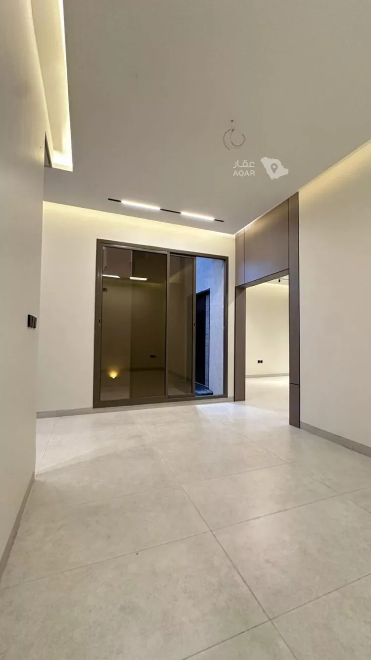 دور للبيع في شارع العين البيضاء, حي غرناطة, مدينة الرياض, منطقة الرياض 3