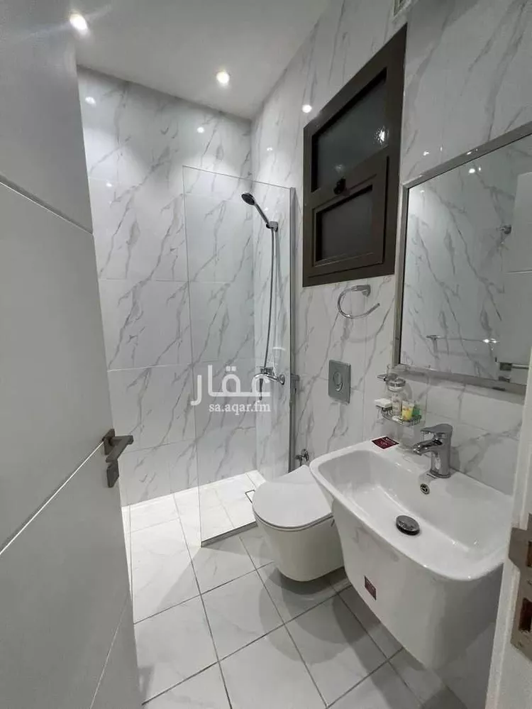 شقة للإيجار في شارع سالم بن معقل, حي النخيل, مدينة الرياض, منطقة الرياض صورة 5