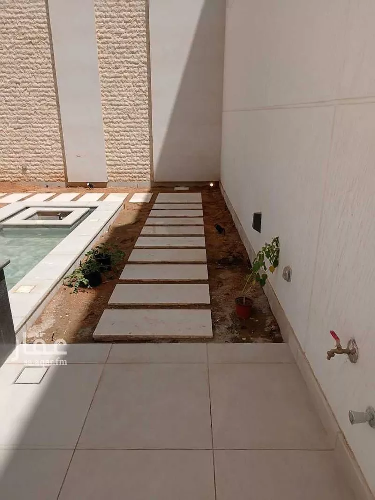 فيلا للبيع في شارع سوسة, حي الورود, مدينة الرياض, منطقة الرياض صورة 2