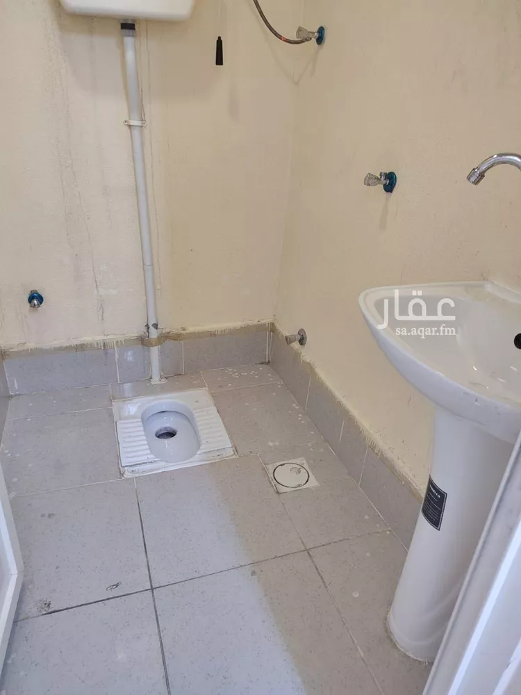 مستودع للإيجار في شارع مهيفة, حي المروج 1, مدينة جازان, منطقة جازان صورة 4