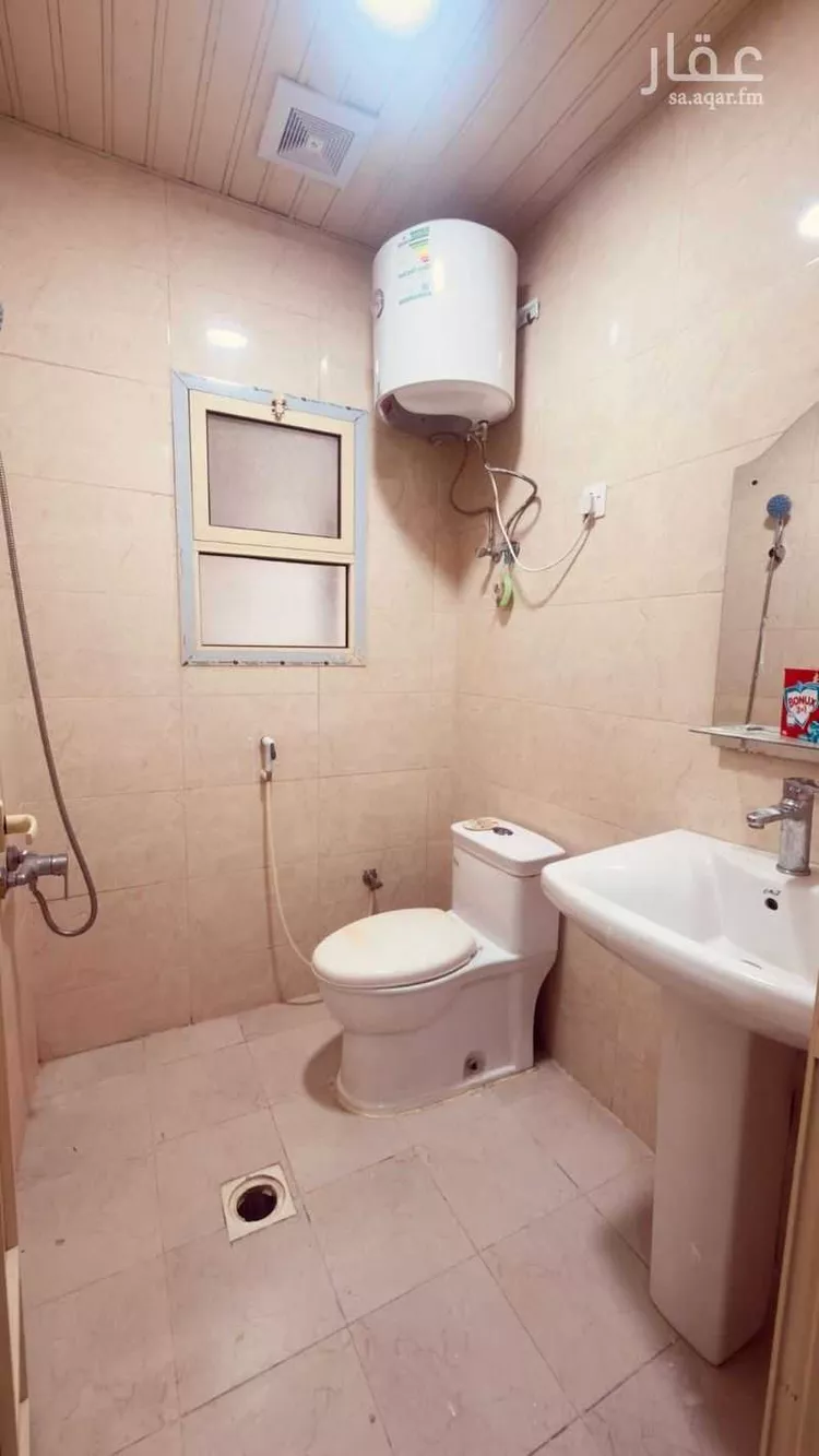 شقة للإيجار في شارع شارع امير المومنين عمر بن الخطاب, حي أحد, مدينة الدمام, المنطقة الشرقية