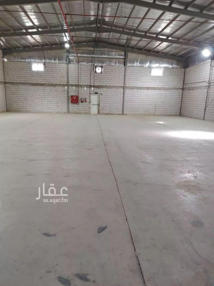 مستودع للإيجار في شارع مهيفة, حي المروج 1, مدينة جازان, منطقة جازان صورة 3