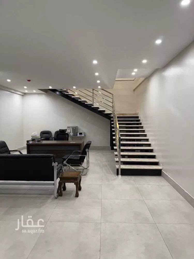 مكتب تجاري للإيجار في شارع عبدالرحيم الجمال, حي الواحة, مدينة جدة, منطقة مكة المكرمة صورة 2