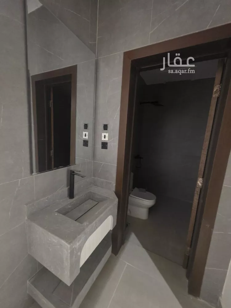 Villa for Sale in Riyadh Tuwaiq 8