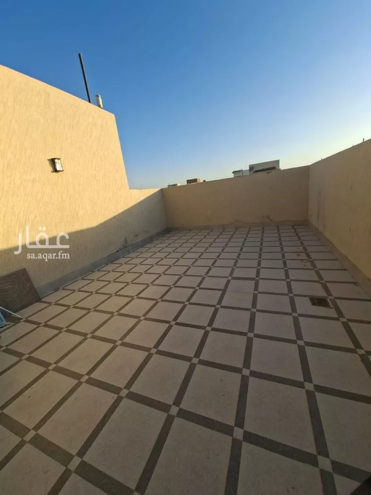 دور للبيع في شارع الشعاع, حي شبرا, مدينة الرياض, منطقة الرياض 17