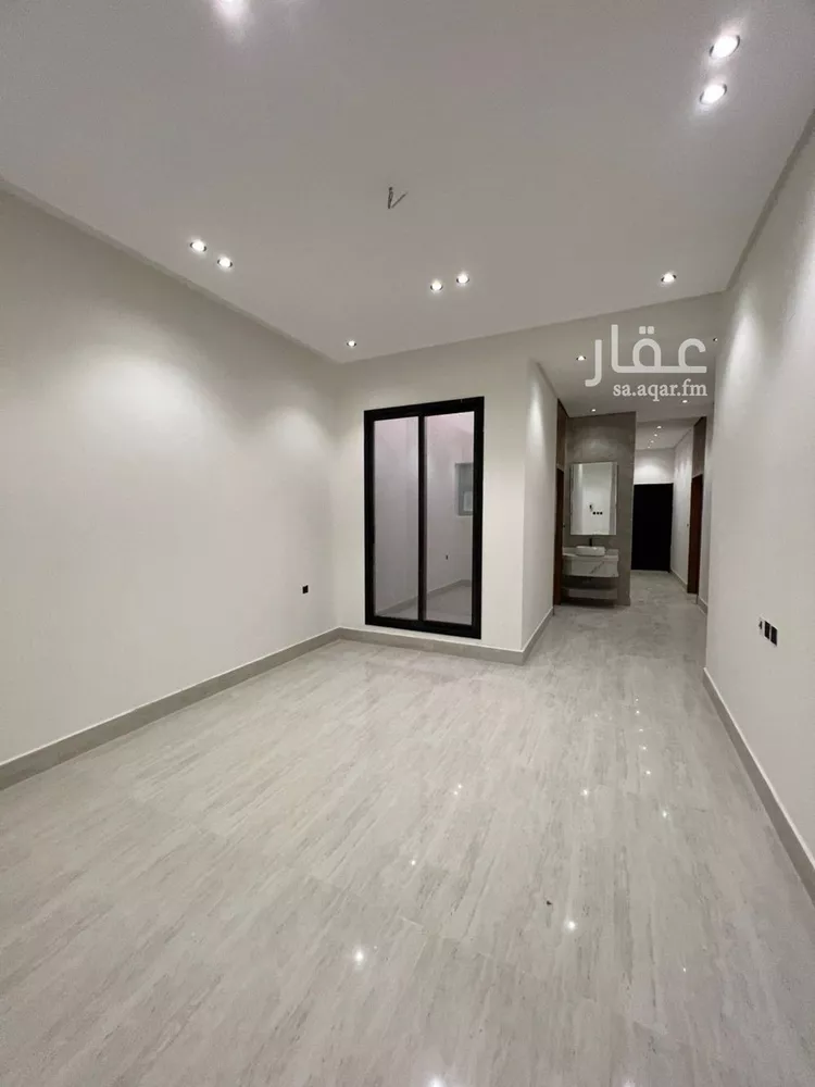 دور للبيع في شارع إسماعيل بن عيسى المرشدي, حي طويق, مدينة الرياض, منطقة الرياض صورة 3