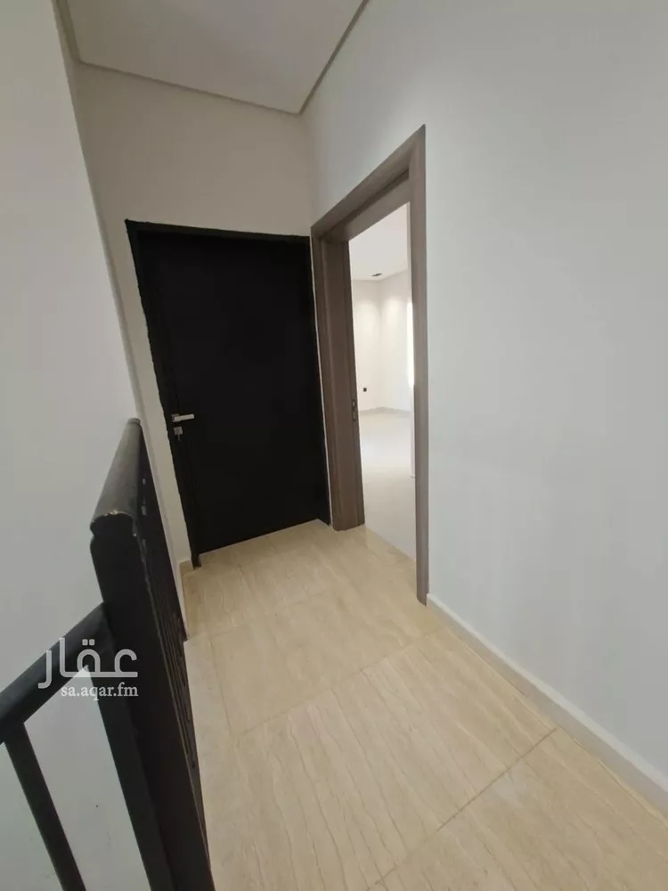 دور للبيع في شارع هشام بن بشير, حي السويدي الغربي, مدينة الرياض, منطقة الرياض 16