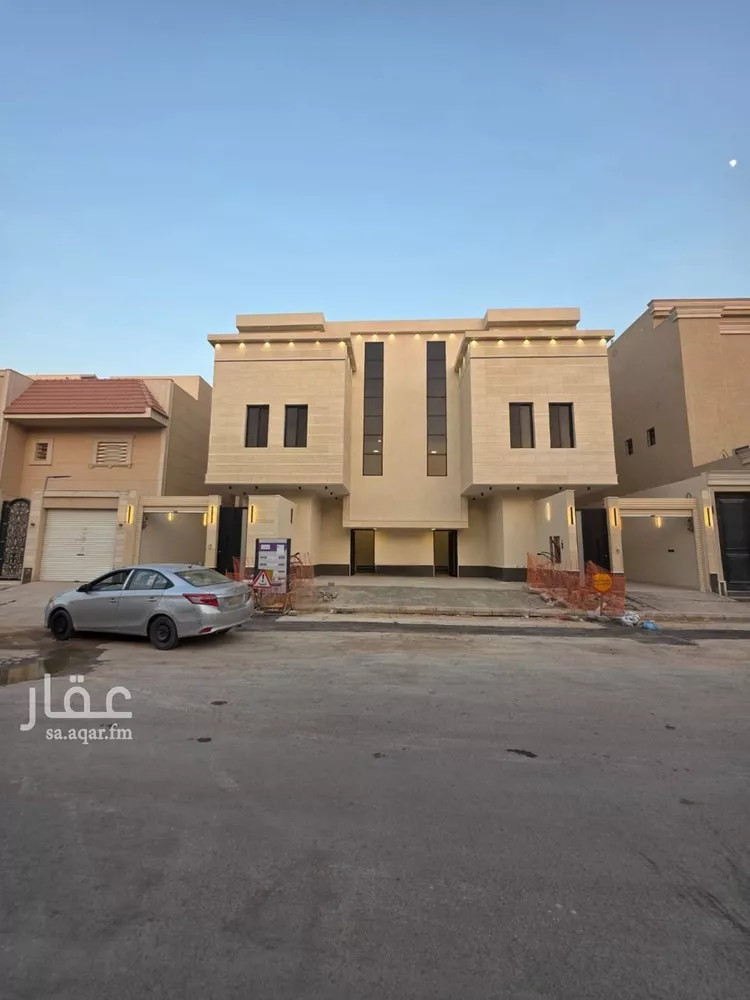 دور للبيع في شارع عبدالرحمن بن موسى, حي العوالي, مدينة الرياض, منطقة الرياض