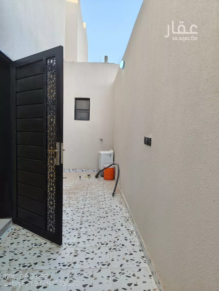 دور للبيع في شارع الليطاني, حي الحزم, مدينة الرياض, منطقة الرياض صورة 3