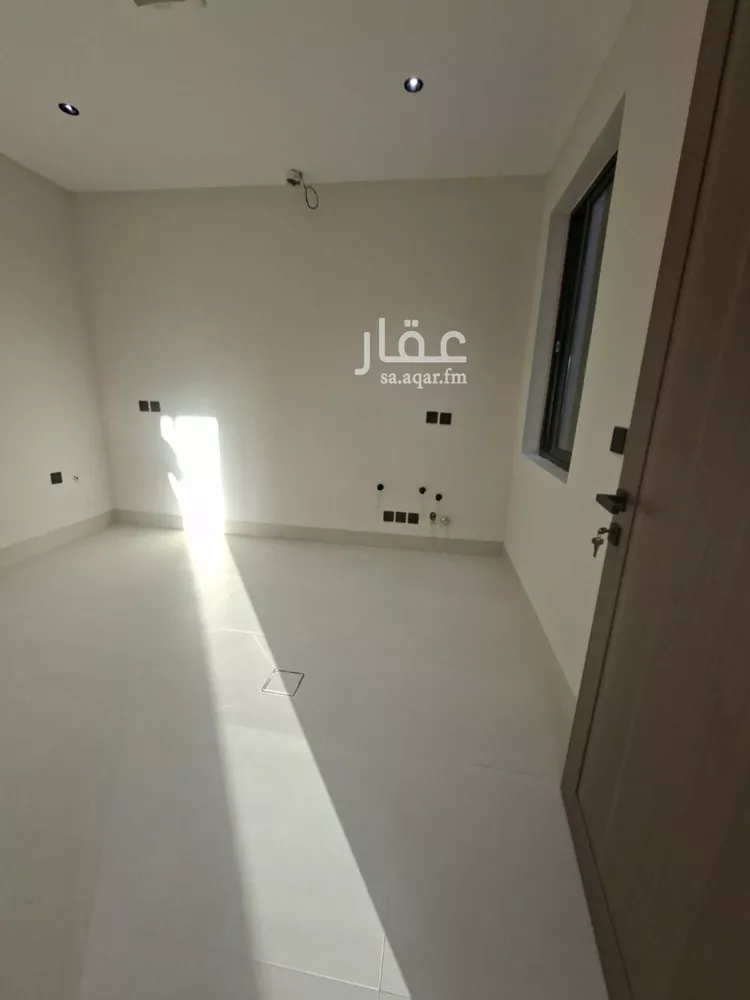 Floor for Sale in Riyadh Shubra صورة 3
