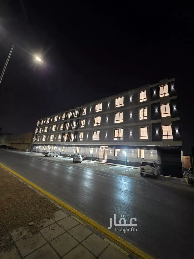 شقة للبيع في شارع عبدالله الدينوري, حي ظهرة البديعة, مدينة الرياض, منطقة الرياض