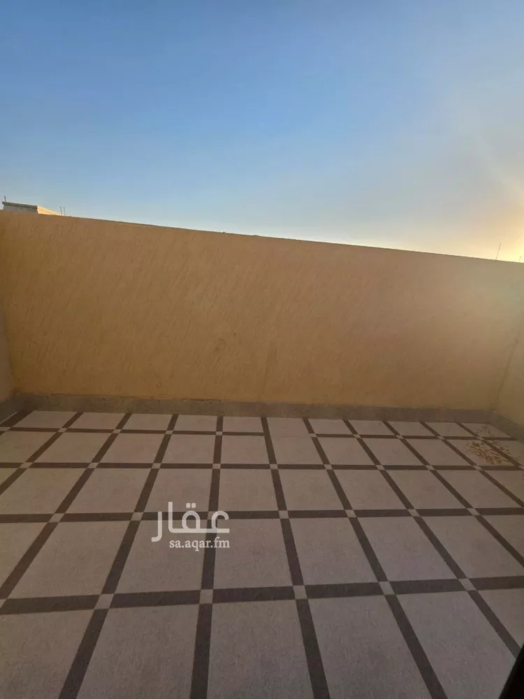 شقة للبيع في شارع عائشة بنت ابي بكر, حي شبرا, مدينة الرياض, منطقة الرياض صورة 4