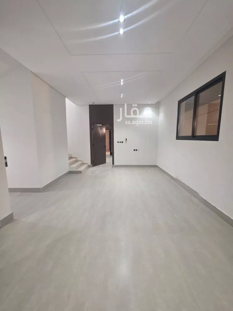 Villa for Sale in Riyadh Tuwaiq 10