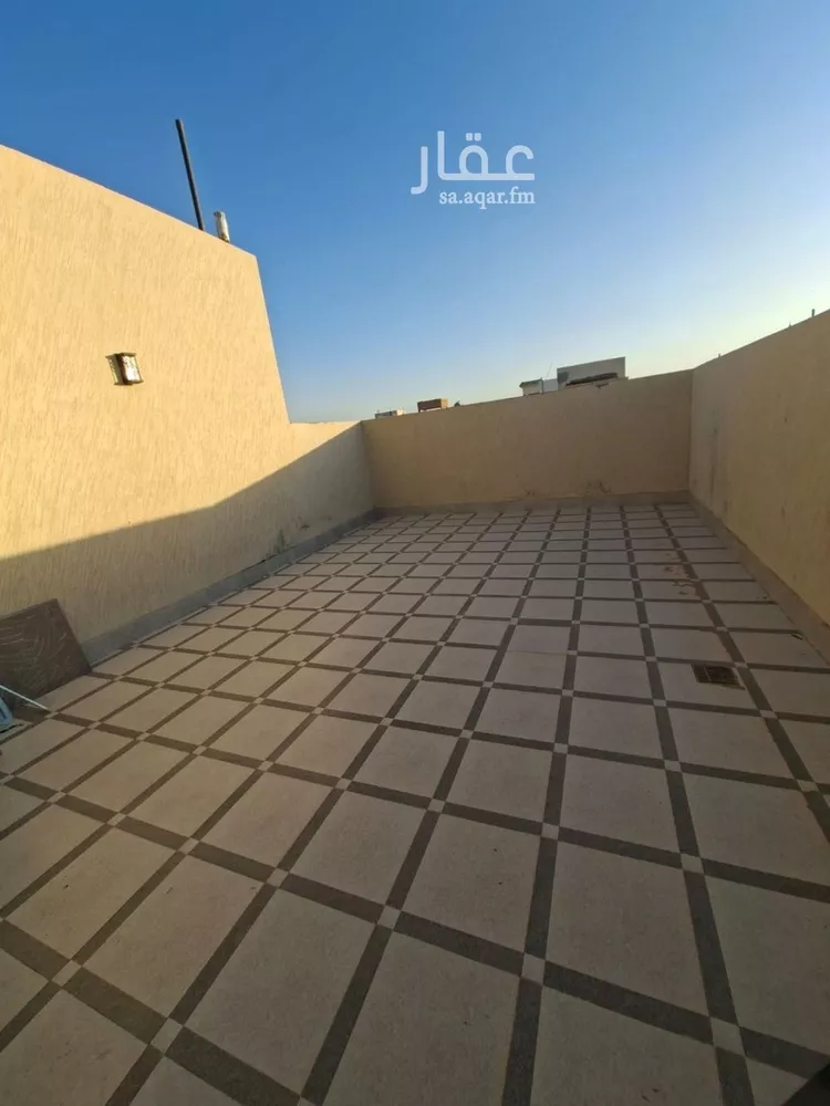 شقة للبيع في شارع عائشة بنت ابي بكر, حي شبرا, مدينة الرياض, منطقة الرياض صورة 5