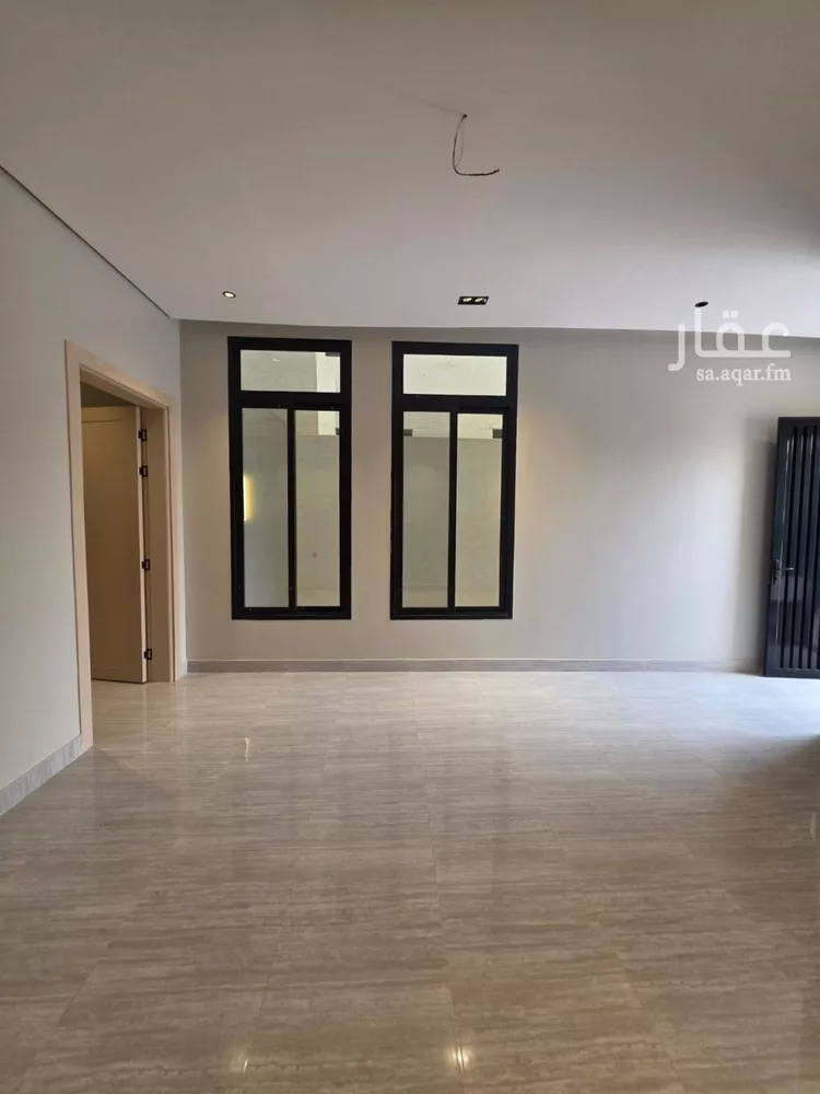 دور للبيع في شارع ابن المغيرة بن حزم, حي الرمال, مدينة الرياض, منطقة الرياض 11