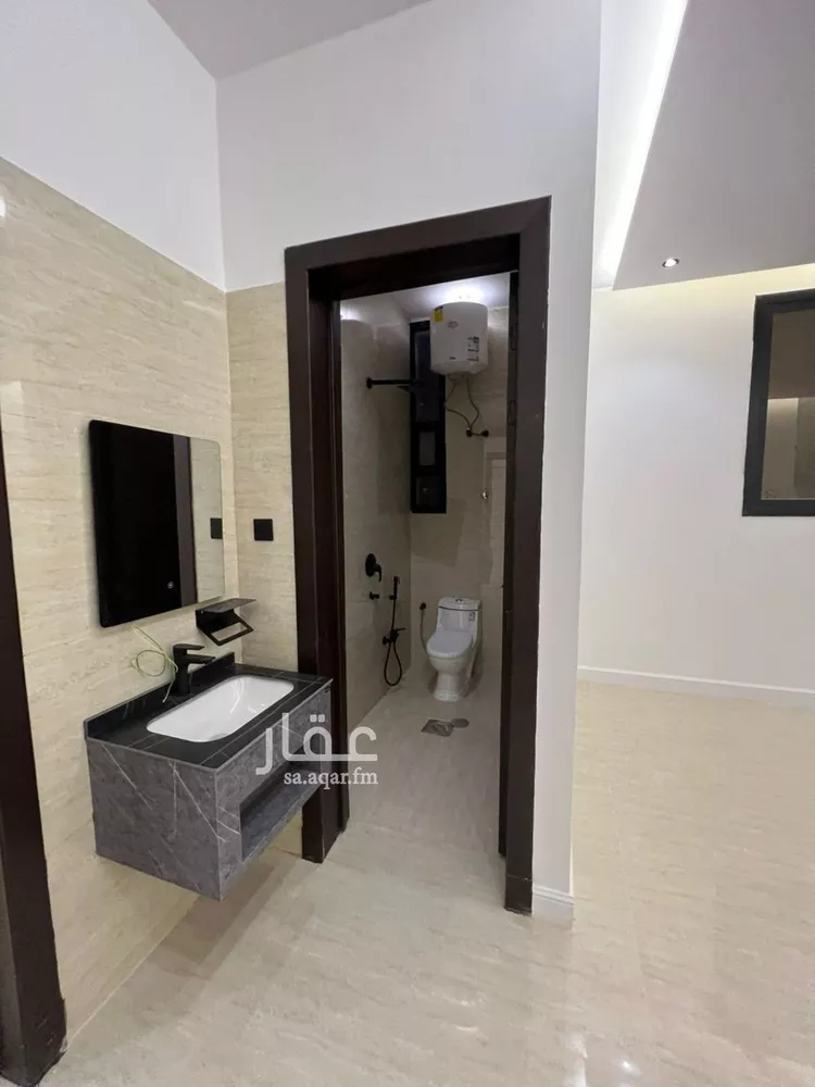 فيلا للبيع في شارع السقائف, حي طويق, مدينة الرياض, منطقة الرياض صورة 3