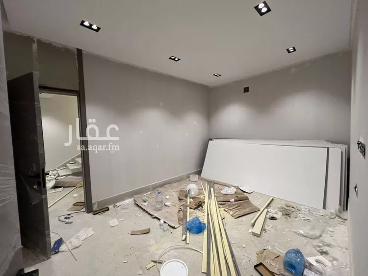 فيلا للبيع في شارع الكندوف, حي العريجاء الغربي, مدينة الرياض, منطقة الرياض صورة 5