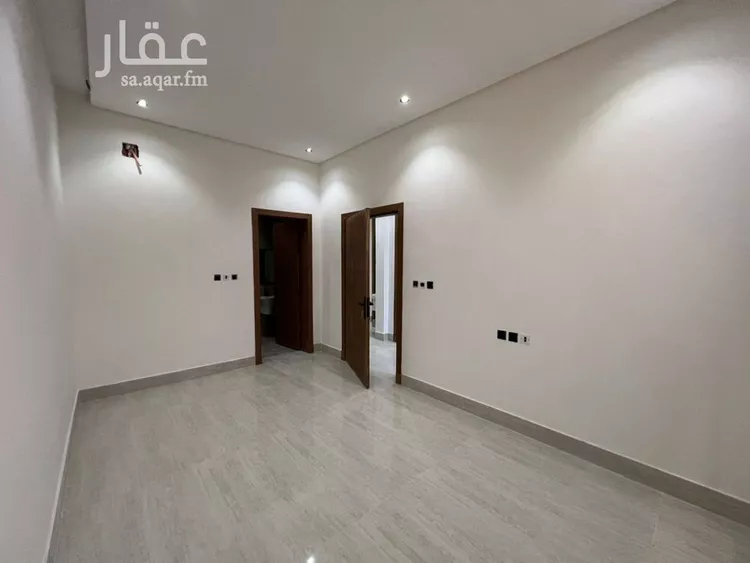 Floor for Sale in Riyadh Tuwaiq صورة 3