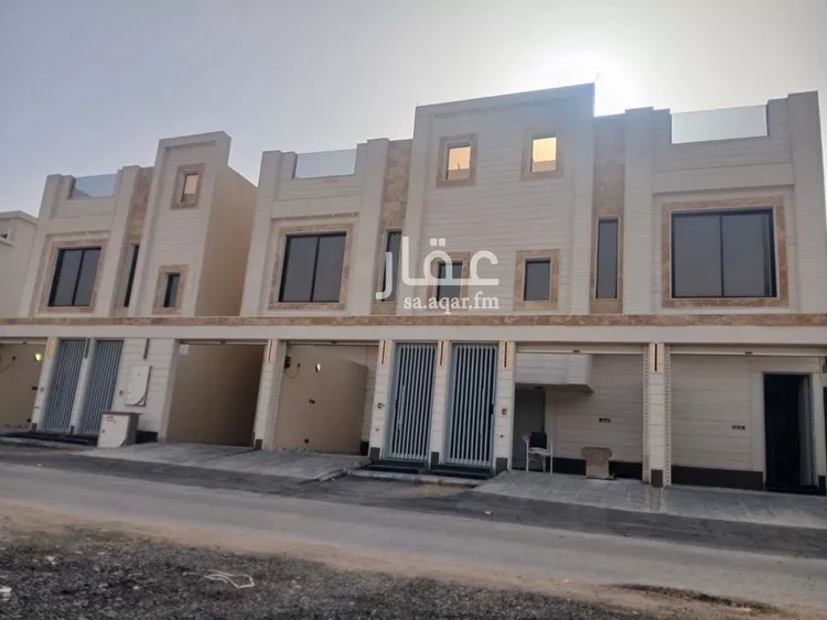 فيلا للبيع في شارع القاسم الديمرتي, حي بدر, مدينة الرياض, منطقة الرياض صورة 2