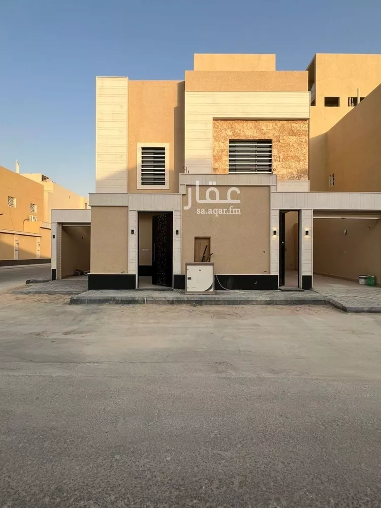 دور للبيع في شارع عبدالله بن دخيل, حي عكاظ, مدينة الرياض, منطقة الرياض صورة 2