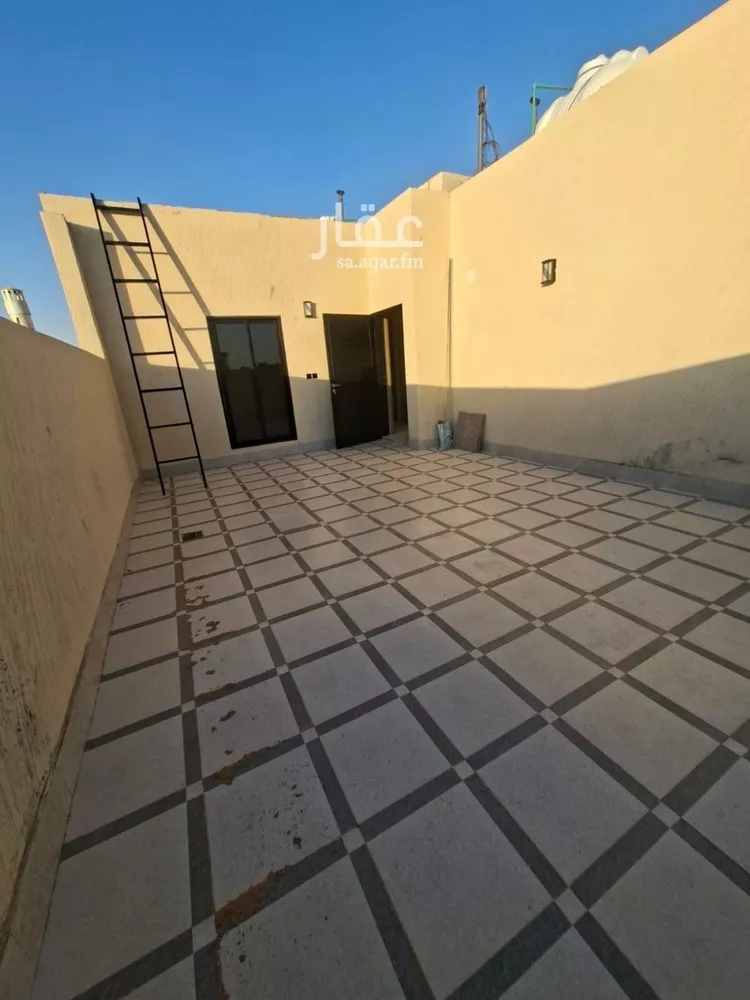 دور للبيع في شارع الشعاع, حي شبرا, مدينة الرياض, منطقة الرياض 15