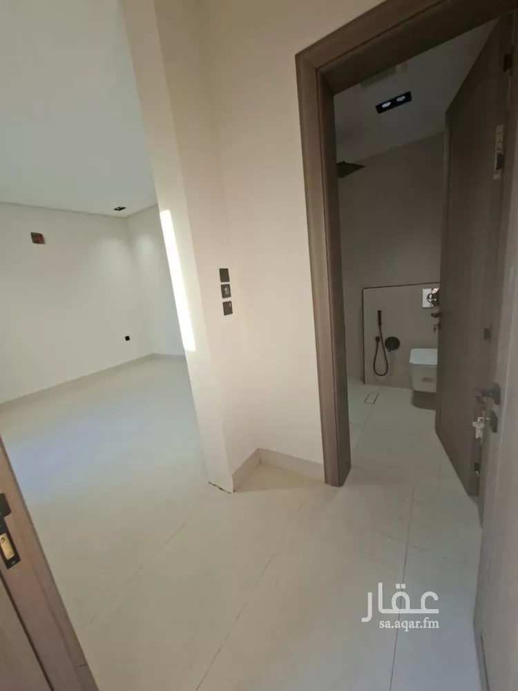 شقة للبيع في شارع عائشة بنت ابي بكر, حي شبرا, مدينة الرياض, منطقة الرياض 13