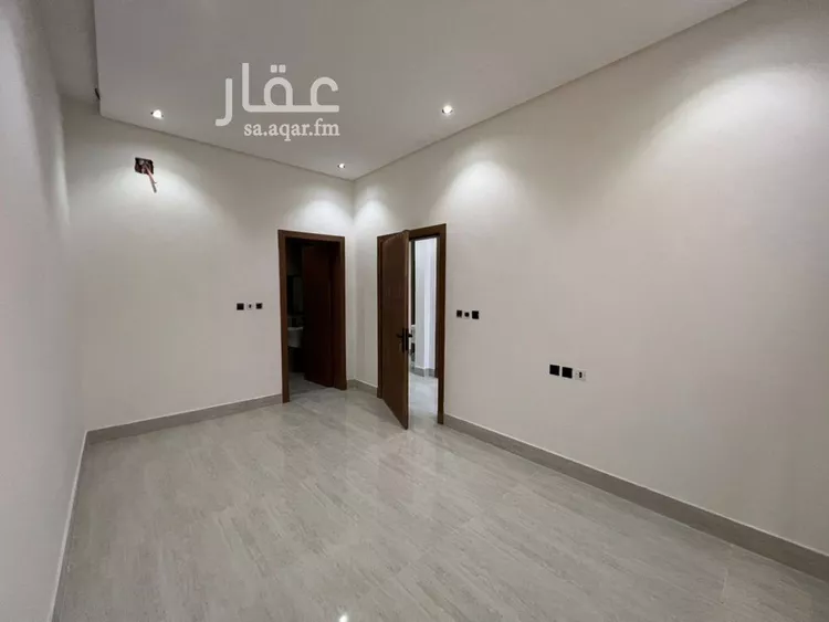 دور للبيع في شارع إسماعيل بن عيسى المرشدي, حي طويق, مدينة الرياض, منطقة الرياض صورة 4