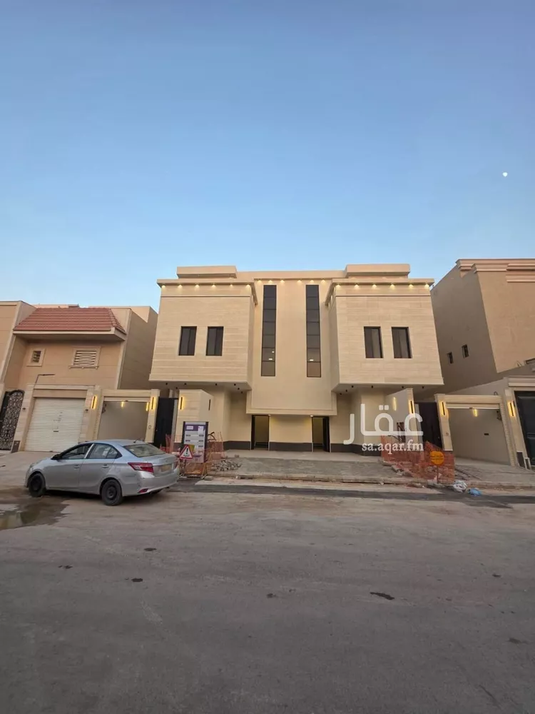 دور للبيع في شارع عبدالرحمن بن موسى, حي العوالي, مدينة الرياض, منطقة الرياض صورة 2