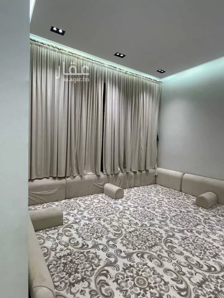 فيلا للإيجار في شارع العزم ، حي بدر ، الرياض ، منطقة الرياض صورة 2