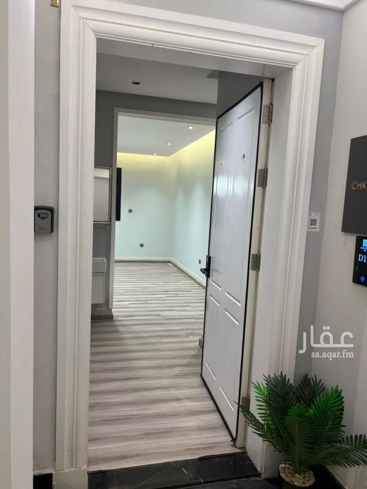 شقة للإيجار في شارع محمد بن عبدالعزيز الدغيثر, حي الملقا, مدينة الرياض, منطقة الرياض صورة 3